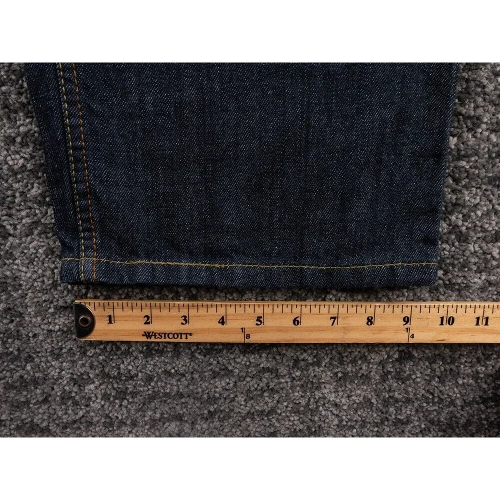 Levis levis denizen